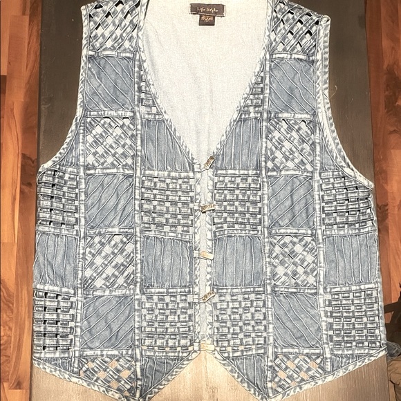 Vintage Denim Vest - Picture 7 of 7